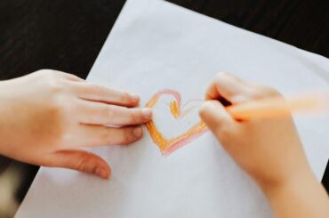 11 Heart Drawing Ideas for Real Hearts and Symbolic Love Sketches