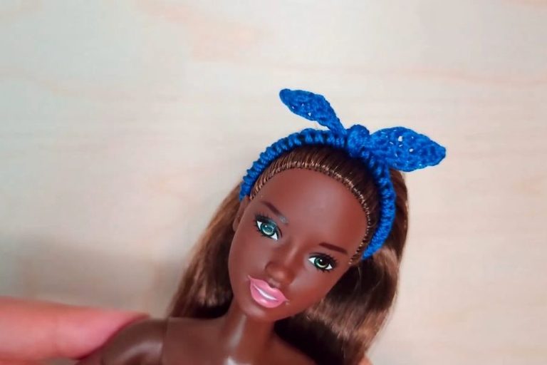 Cute Crochet Bow Headband for Doll to Make