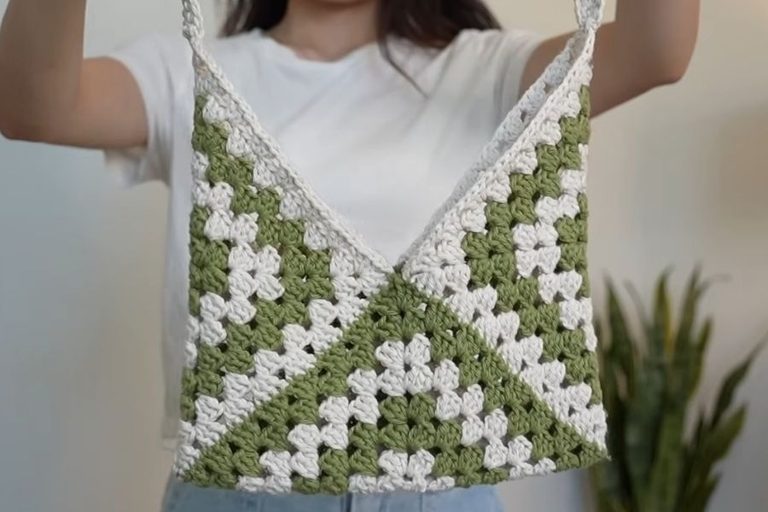Crochet Granny Square Bag for a Classic Handmade Look