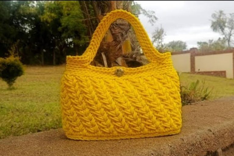 Crochet Handbag Pattern Free for Your Next Project